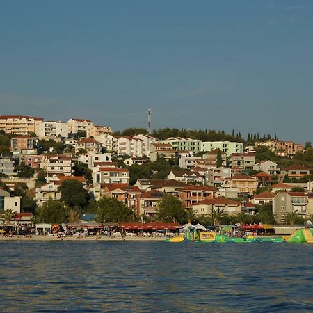 Apartmani Mm Trogir Eksteriør bilde
