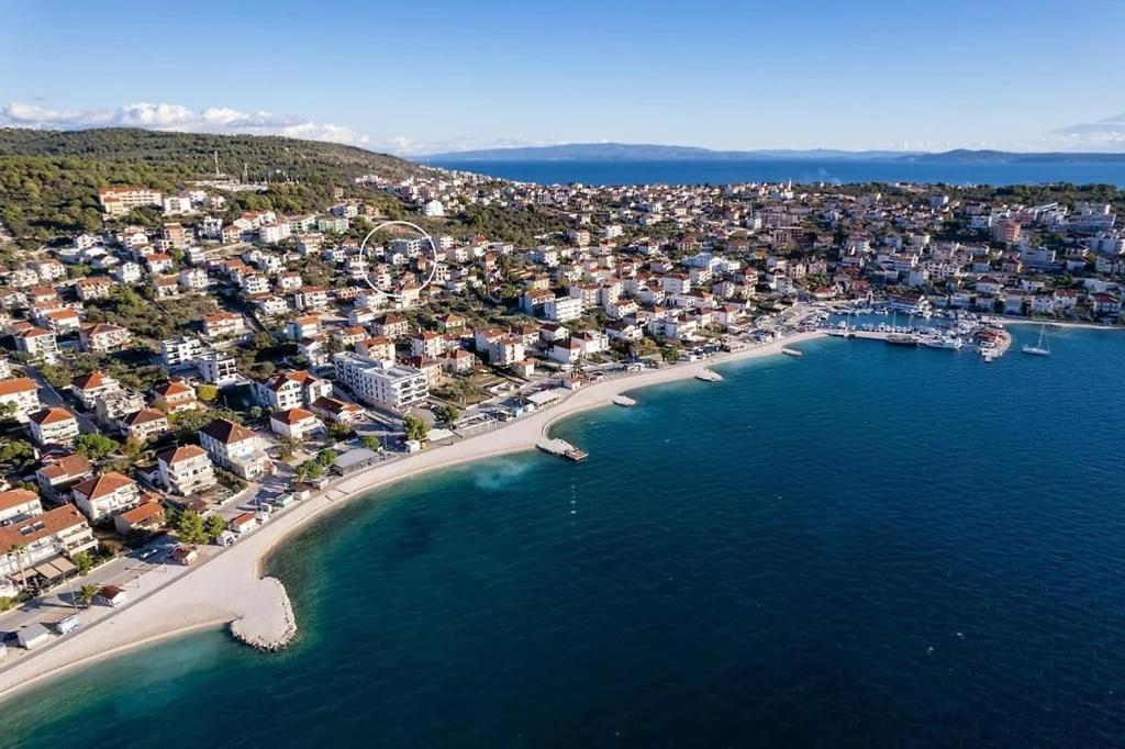 Apartmani Mm Trogir Eksteriør bilde