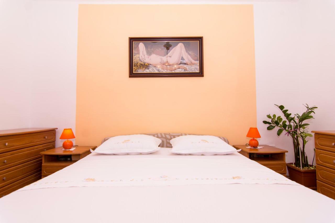 Apartmani Mm Trogir Eksteriør bilde